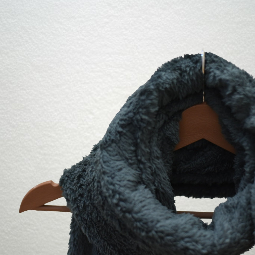 Lacivert Peluş Atkı