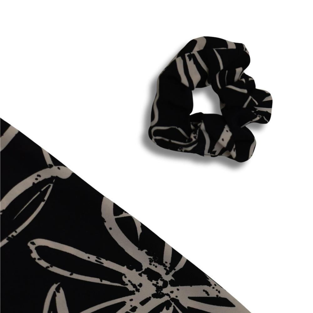 Yaprak Desen Siyah Fular