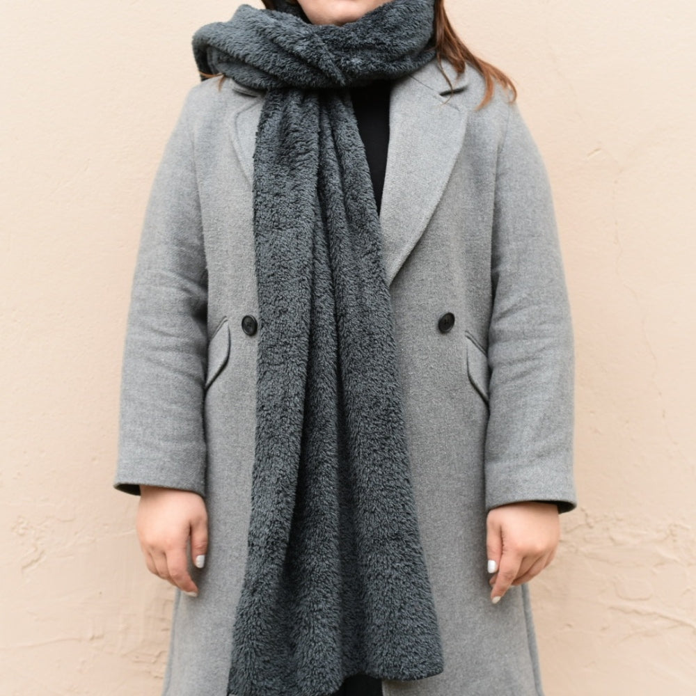 Lacivert Peluş Atkı